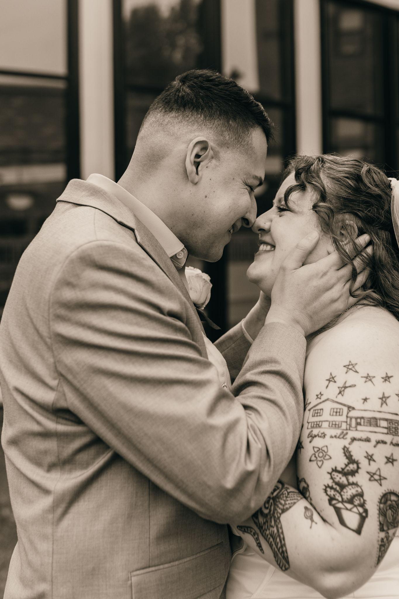 The Wedding Website of Leslie Martin and Nim Serrano