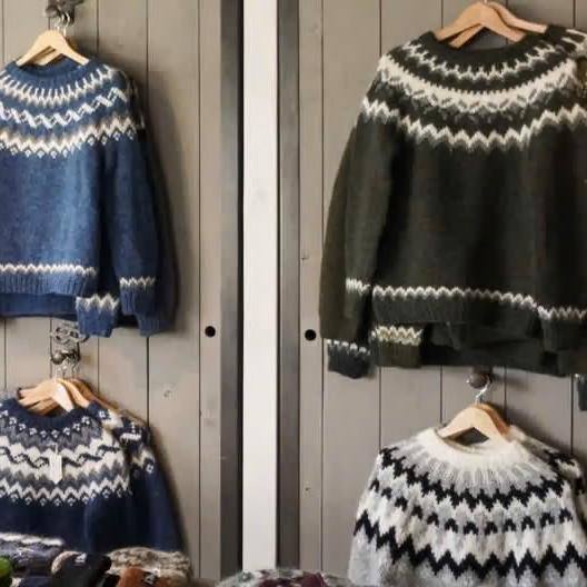 Icelandic Wool Sweater - Honeymoon
