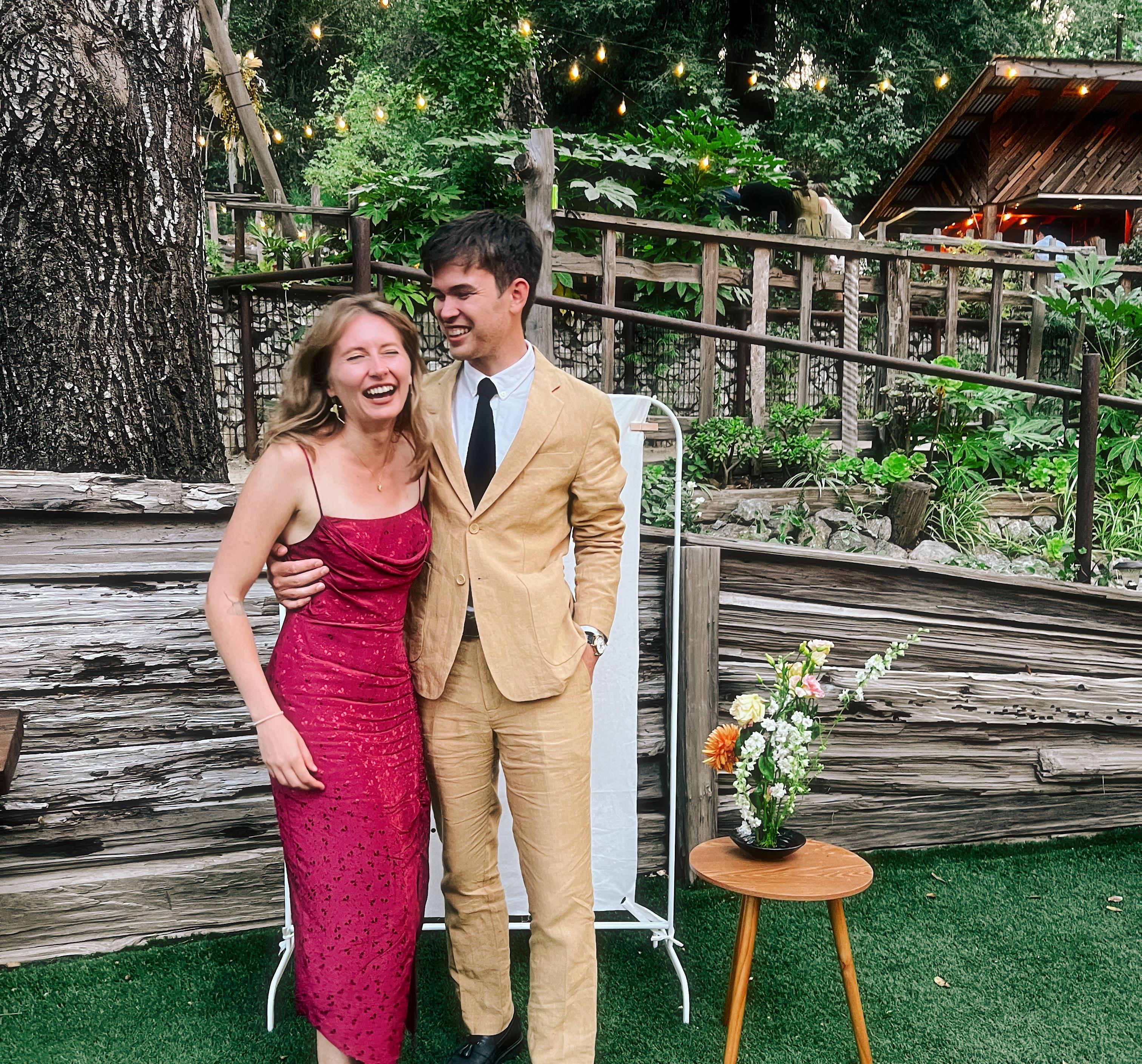 The Wedding Website of Laura Neumayer and Boot Bullwinkle