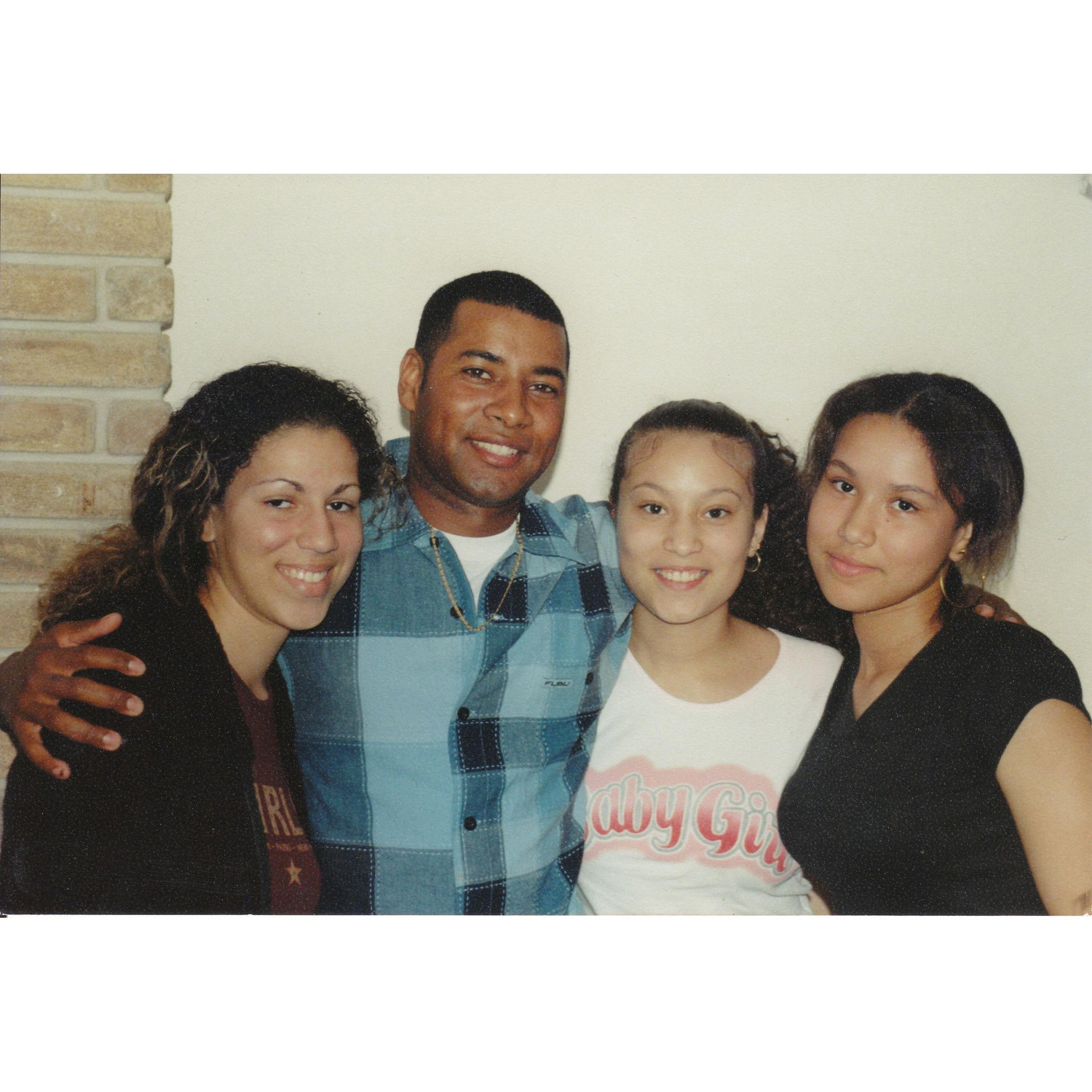 Dwayne and his sisters all together, precious!