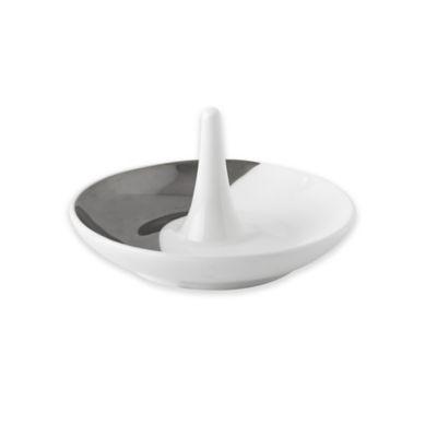 Olivia & Oliver Emma Ring Holder in Platinum