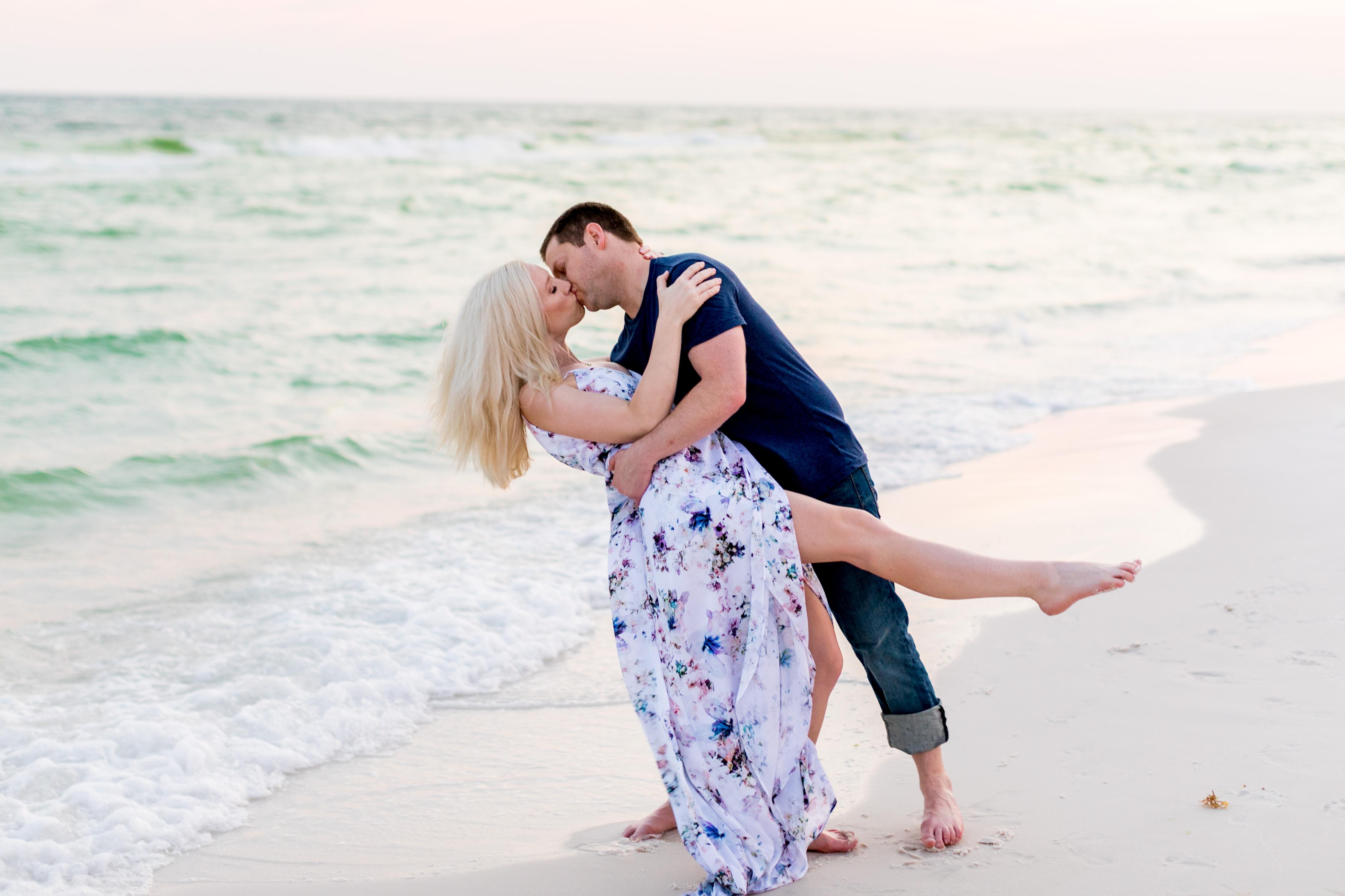 The Wedding Website of Evan Thomas and Hayley Scheer