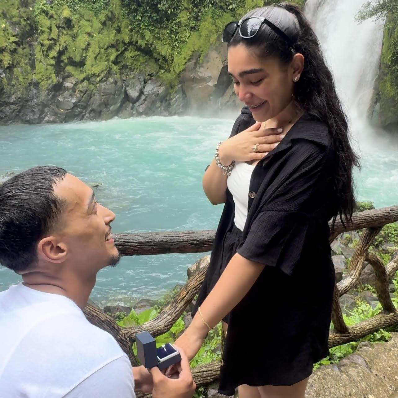 Hero Slideshow Image 0