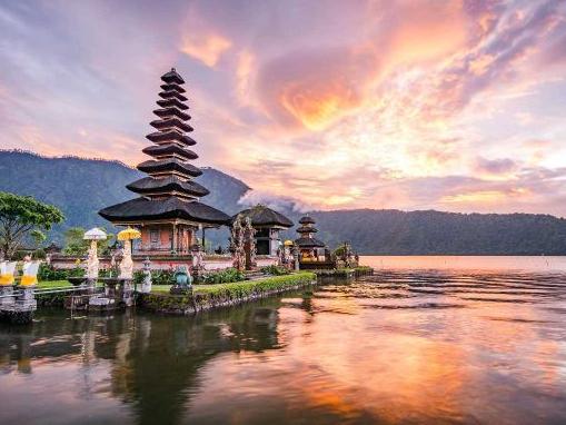 Water Temple Excursion in Bali