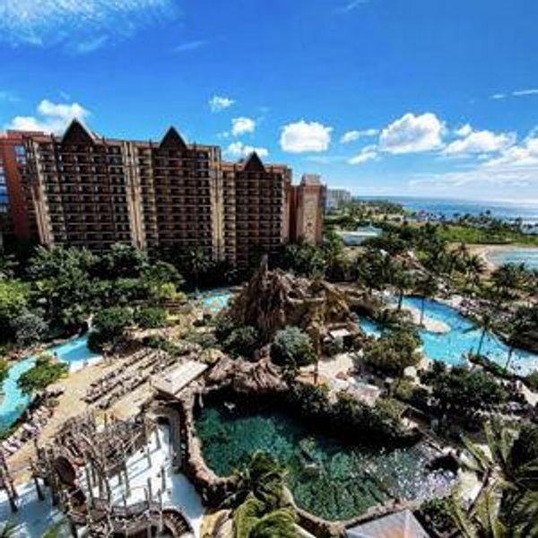 Week-long stay at Aulani Resort & Spa