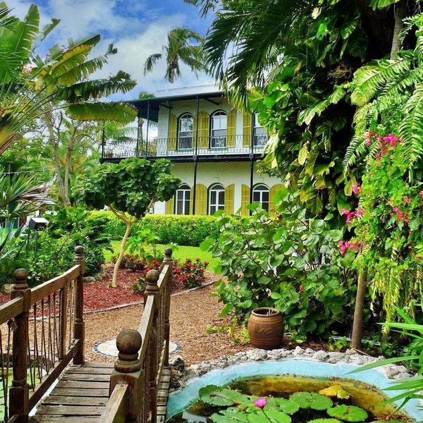 Tour of the Hemingway House
