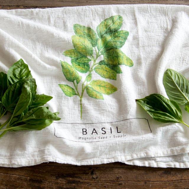 Magnolia Garden Towel