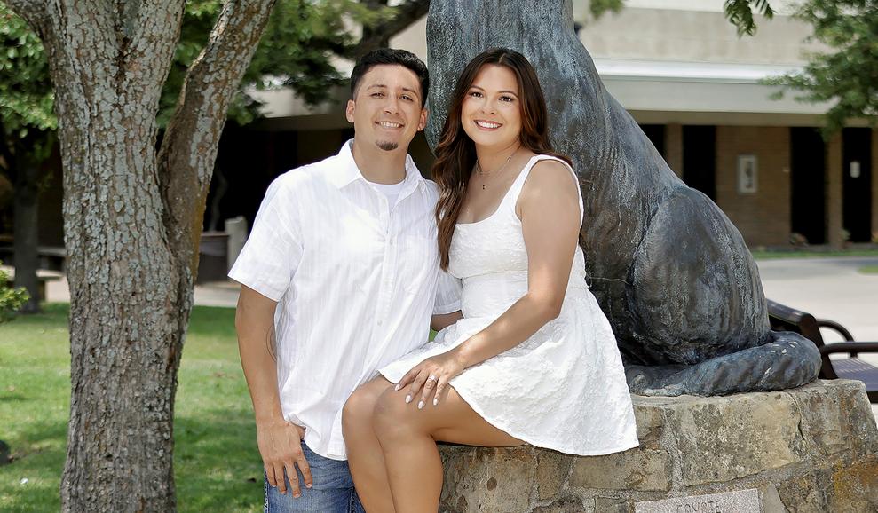 The Wedding Website of Amanda Barba Vallejo and Zachary Winters Boyett