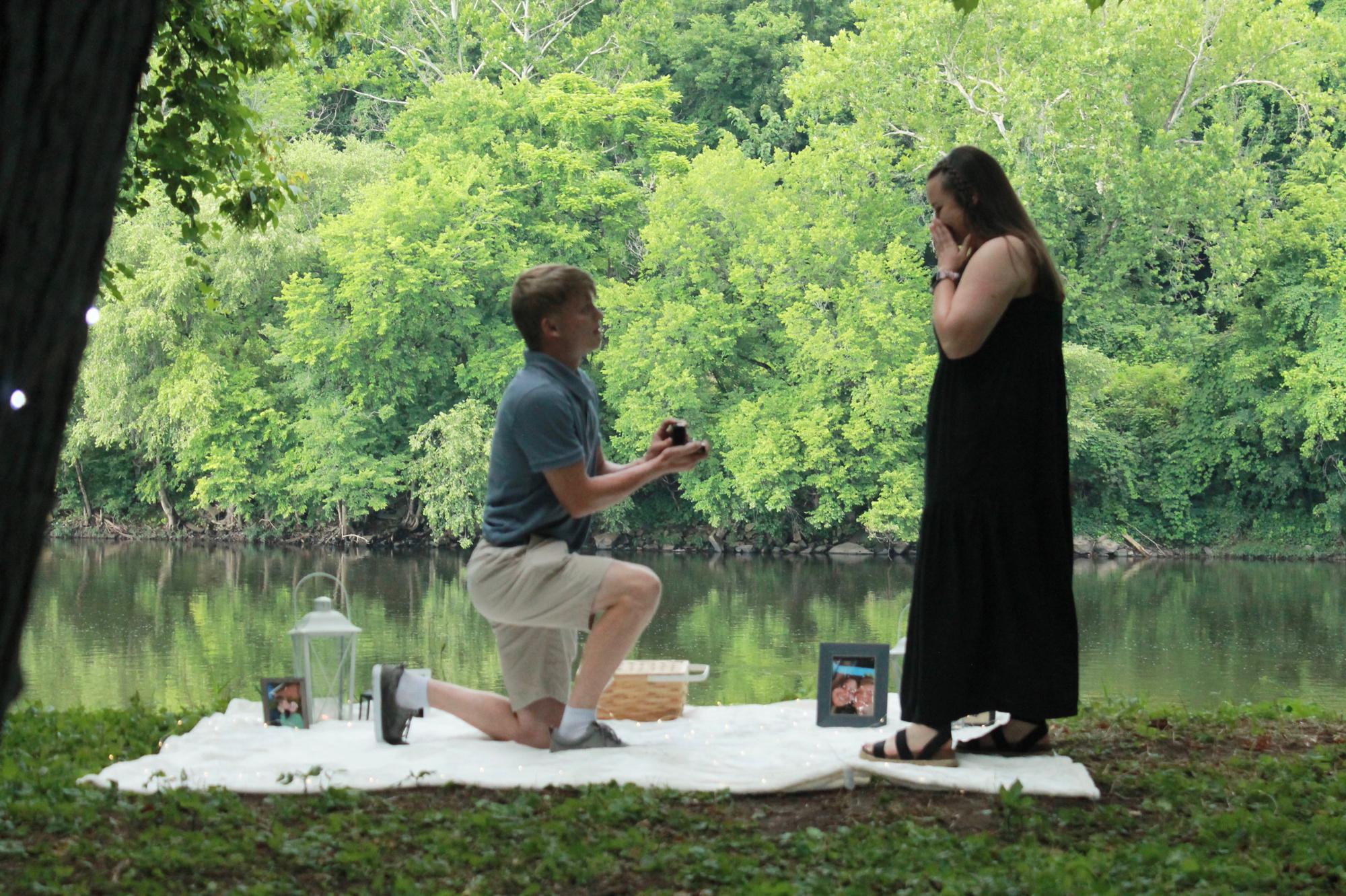 July 3, 2022
The day we got engaged! Eric proposed by James River followed by an engagement dinner with some of our friends and my parents. Set up and photographed by our sweet friends Cassidy and JP!