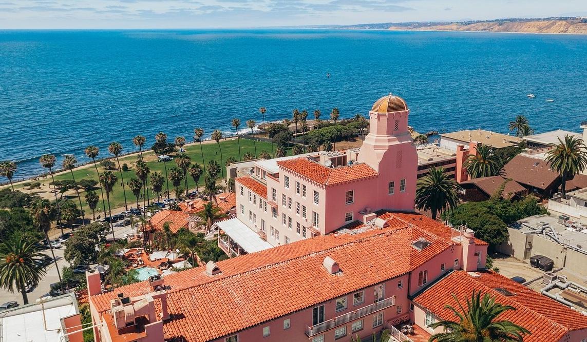 The Wedding Website of Steven Stokes and Danica Dodd