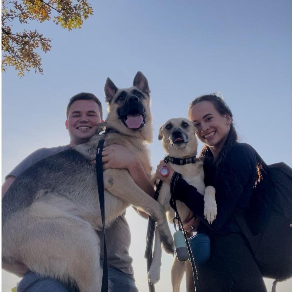 We took the dogs on a hike at Buffalo River State Park. They were so tuckered out, perfect time to update our family photos! September 2022.