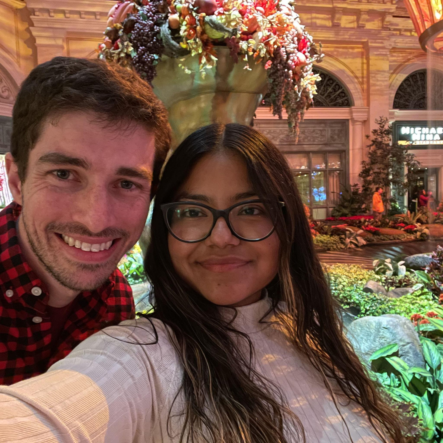 Vanessa had fun playing tourist and showing Quinn around the strip in Las Vegas.