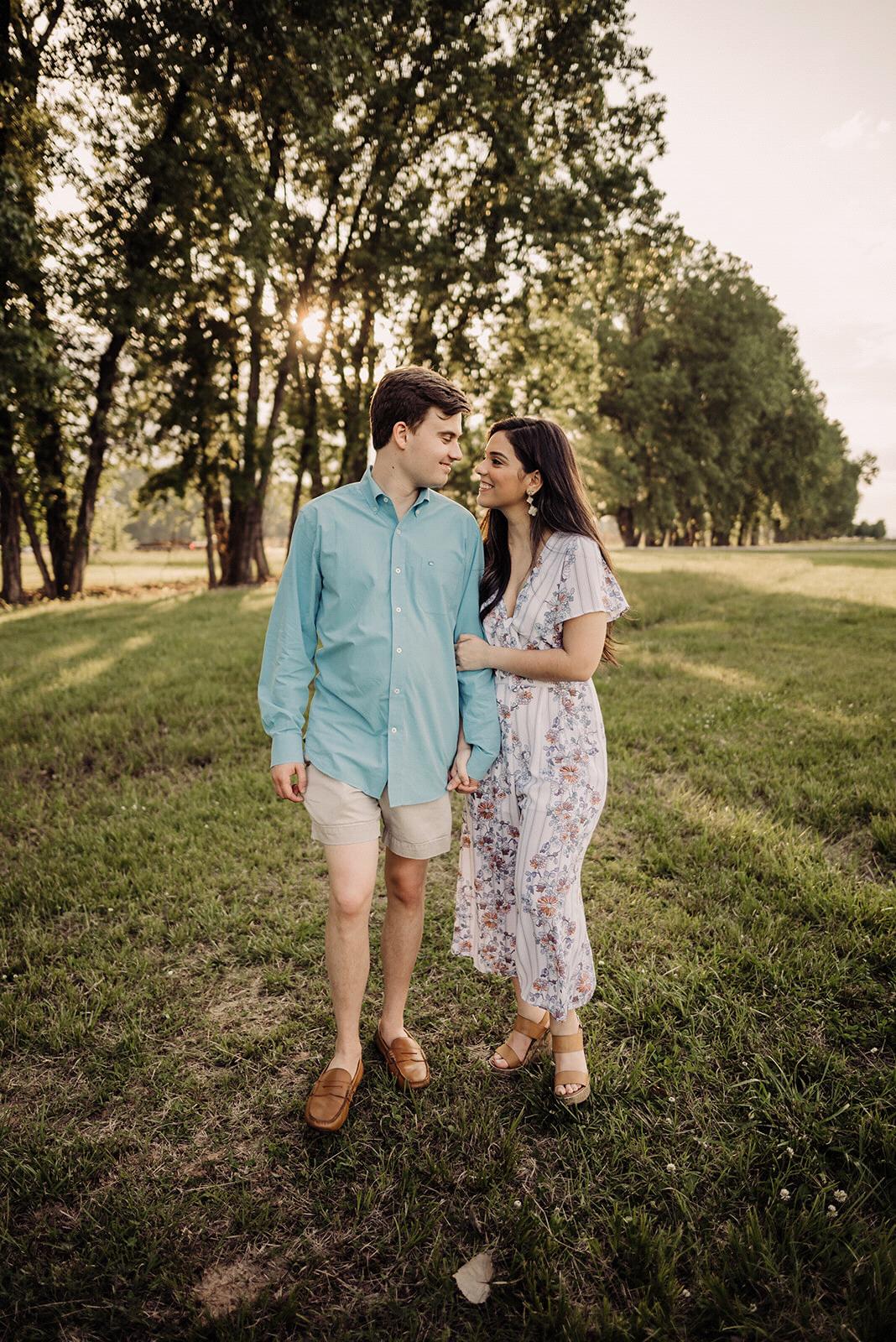 Mini Couples Session. 05.14.2019
Two Rivers Parks - Little Rock, Arkansas