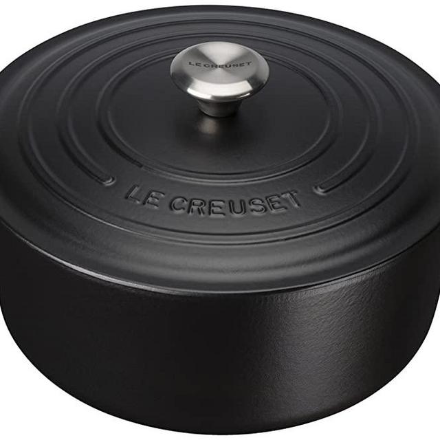 Le Creuset Enameled Cast Iron Signature Round Dutch Oven, 7.25 qt., Licorice