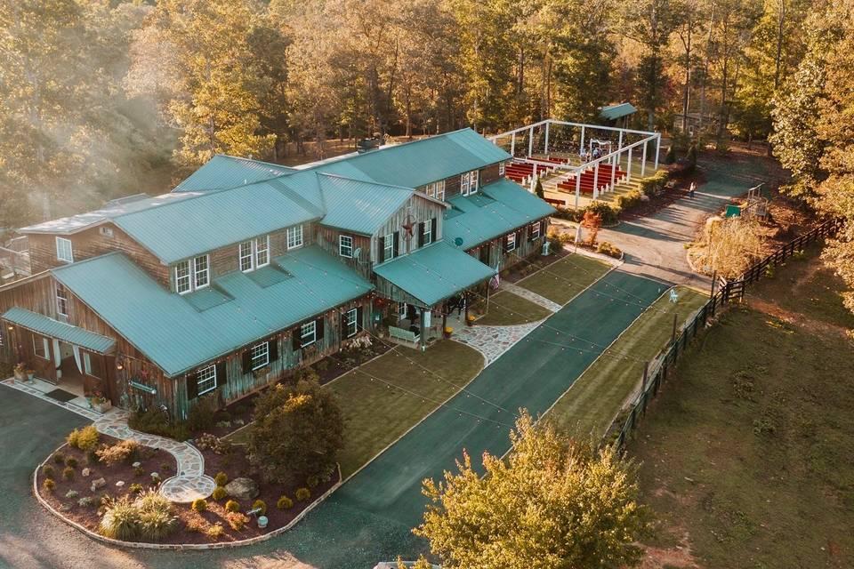 The Wedding Website of Tori Tracey and Gray Preston