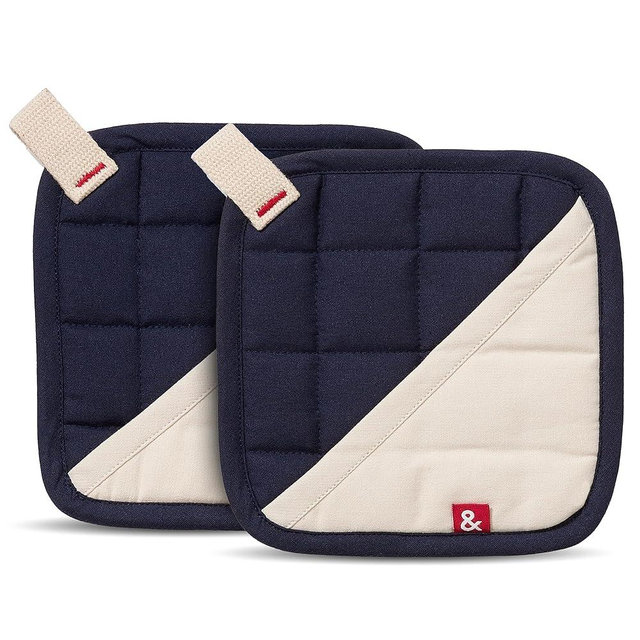 Hedley & Bennett Pot Holder with Pocket - Hot Pot Holders for Kitchen Heat Resistant - 100% Cotton Outer and Lining; 100% Polyester Filling - Blueberry Blue