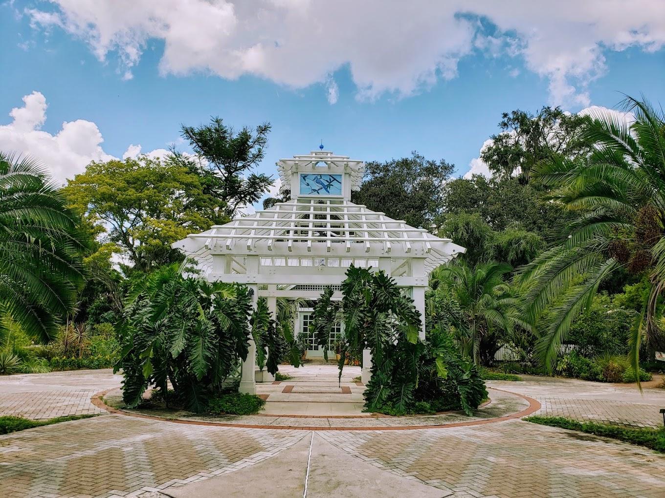 The Wedding Website of Rachel Crayne and Ed Rodriguez