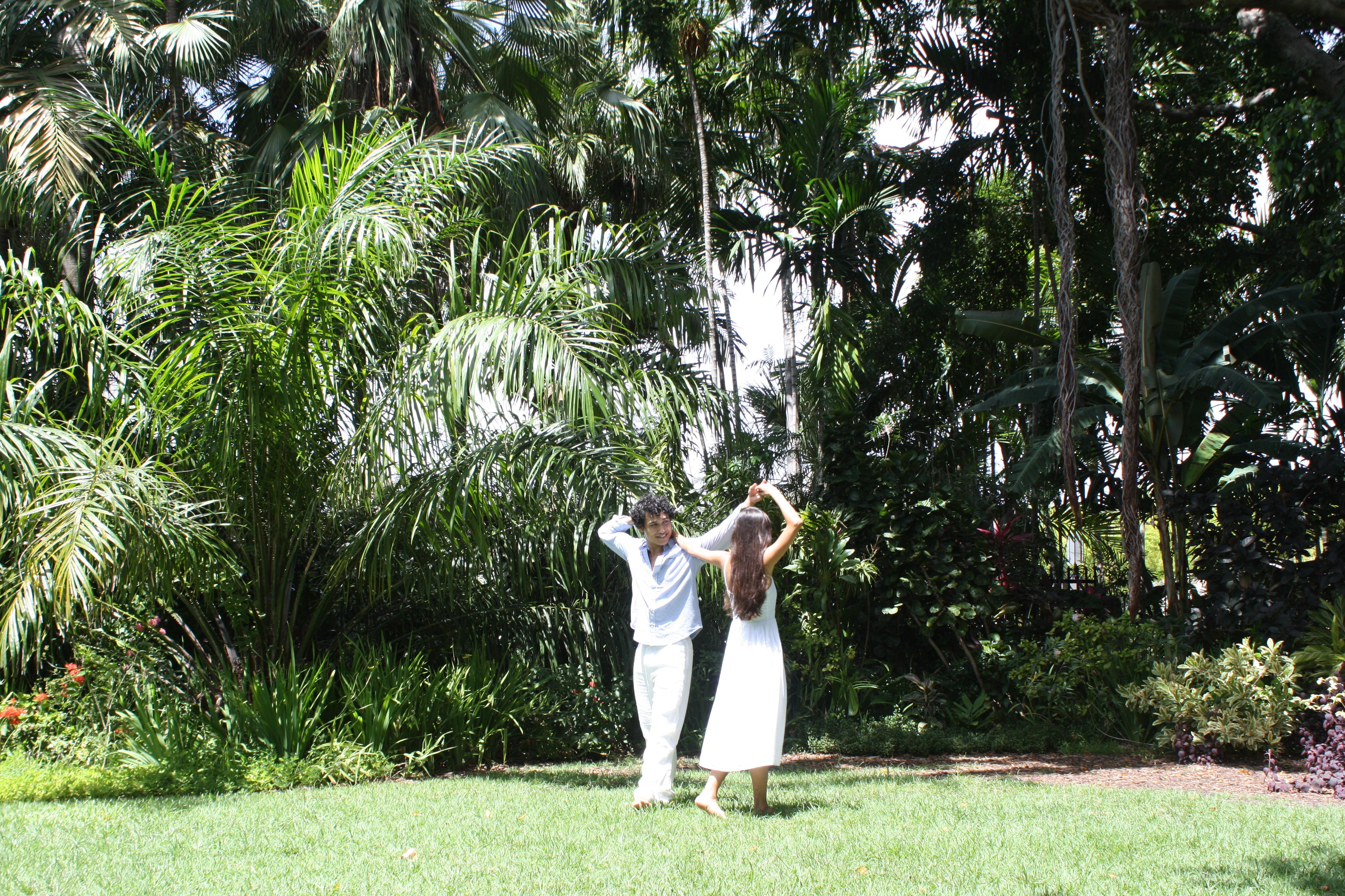 The Wedding Website of Mayumi Enokibara and Andrei Chagas