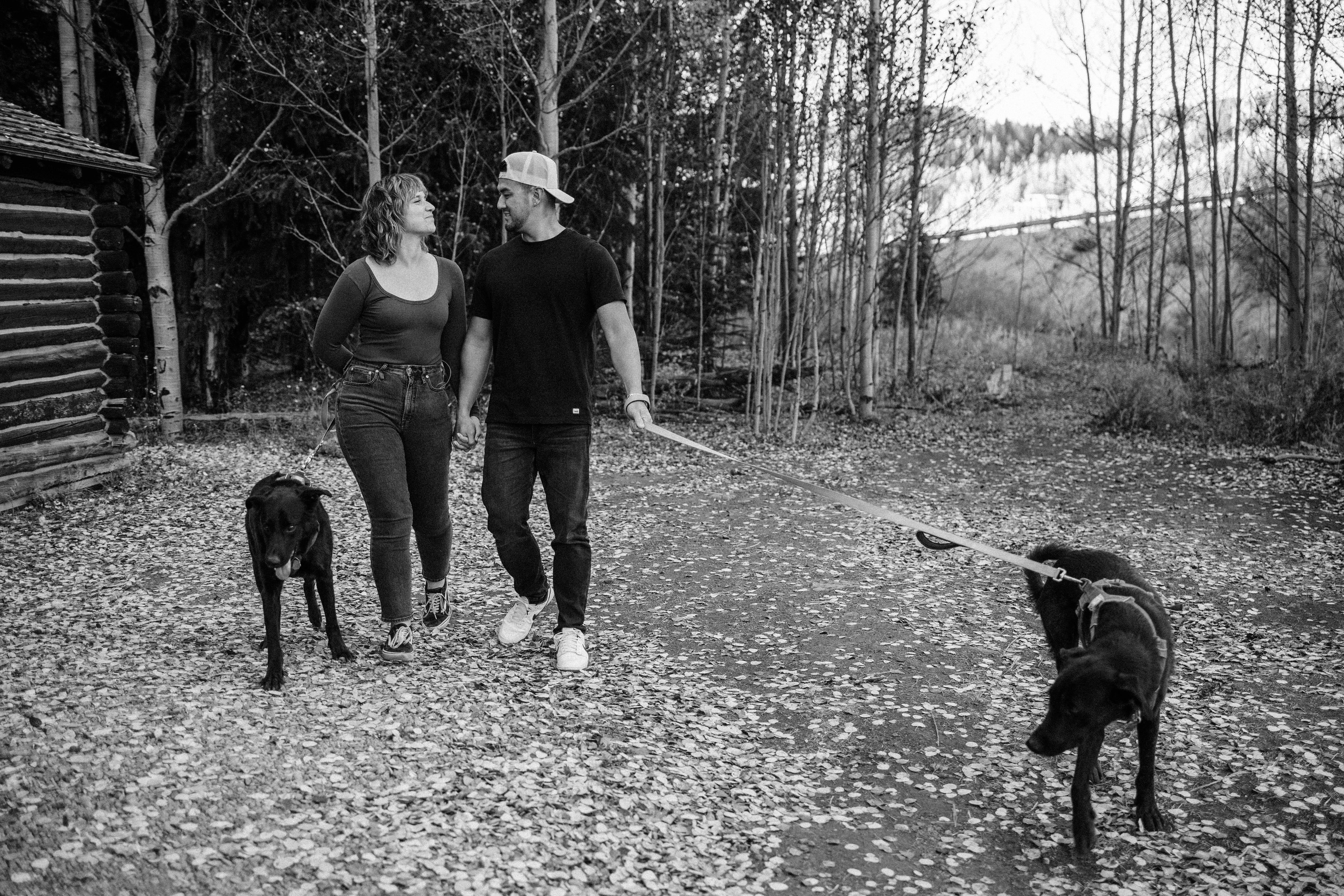 The Wedding Website of Leslie Akacich and Brendan Simpson
