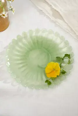 Glass Scallop Plate, Small