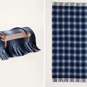 MOTOR ROBE THROW WITH LEATHER CARRIER in BLUE