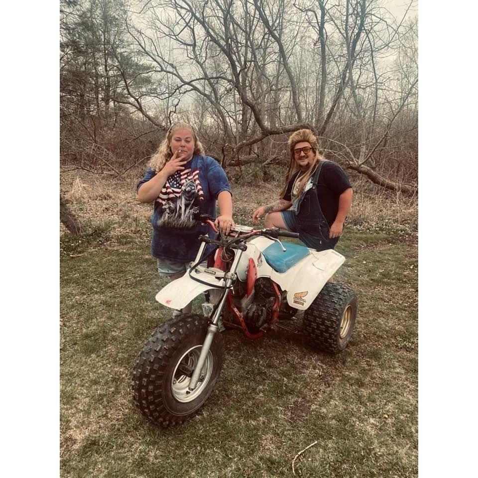 Jennas 40th White Trash Bash!