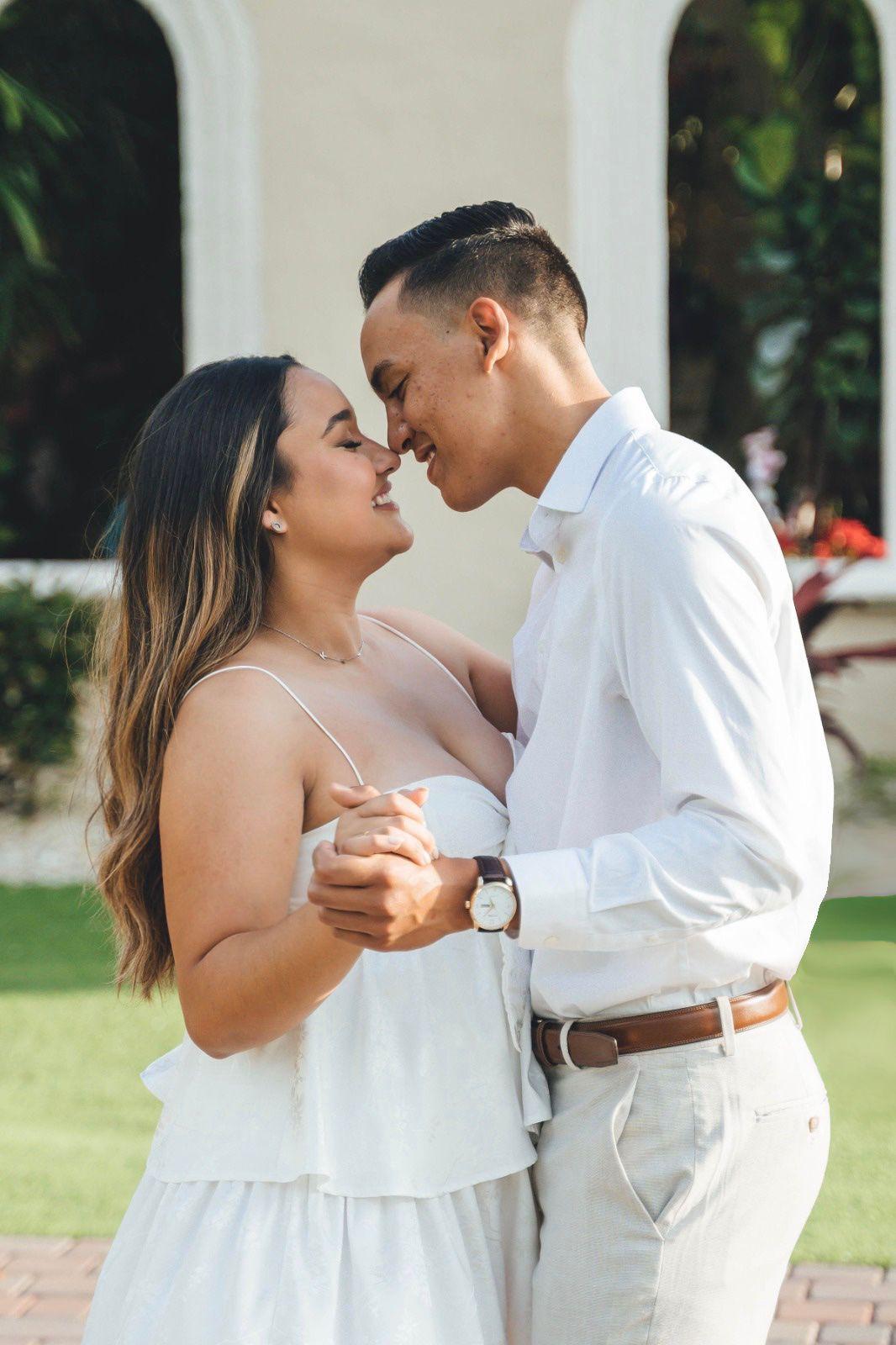 The Wedding Website of Kassandra Sorzano and Luis Jauregui
