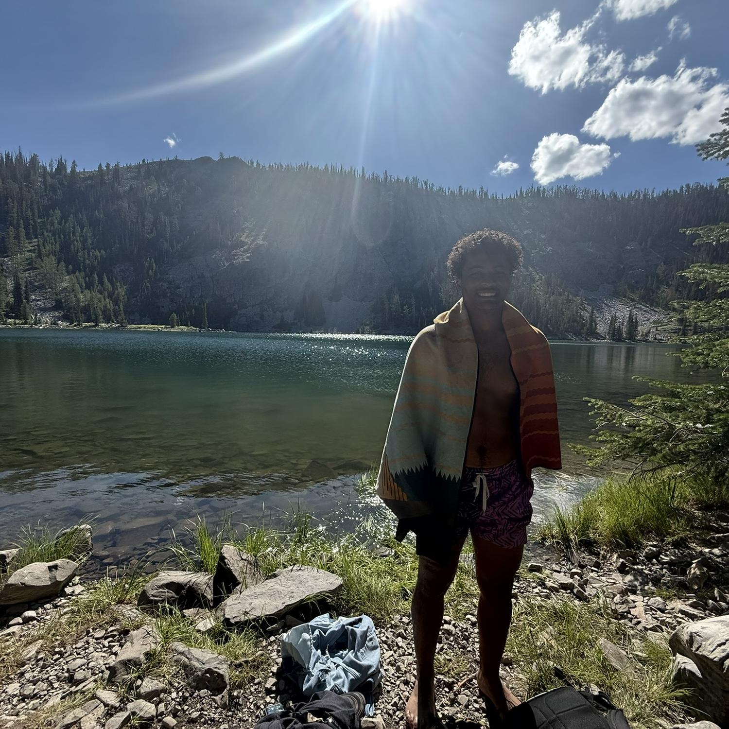 Hidden lake hiking day! So worth it!