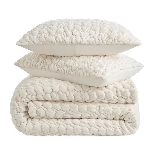 UGG King Comforter Set – 3 Piece Ruched Bedding Set, Lightweight Comforter Bedspread, Soft Microfiber All Season King Bedding Set with 2 Shams, Cream (Dafni)