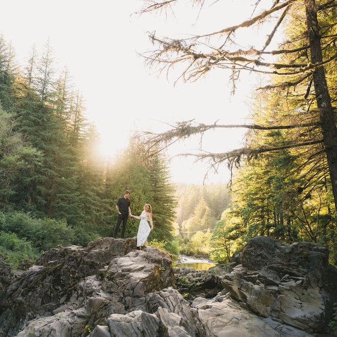 Engagement shoot courtesy of @sunandsparrow