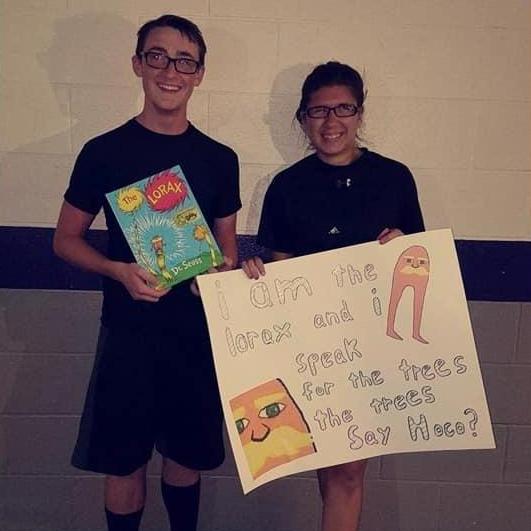 Andrew Asking Sara to senior year homecoming
