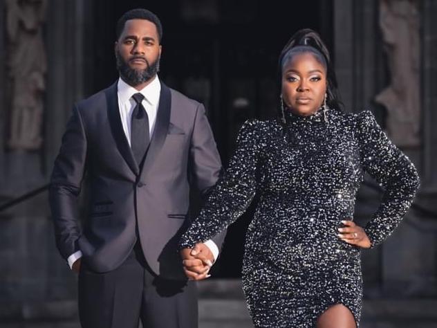 The Wedding Website of Natasha Myla and Ronald Evans