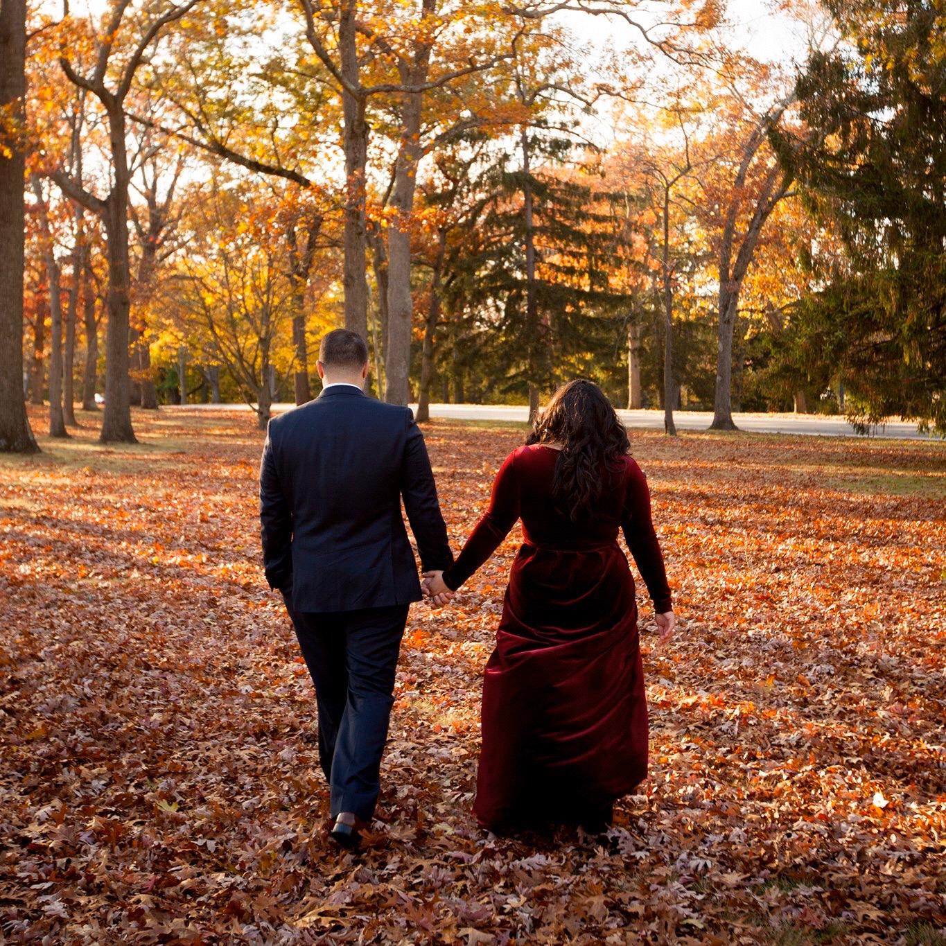 Engagement Photos • Faith Dugan Photography •