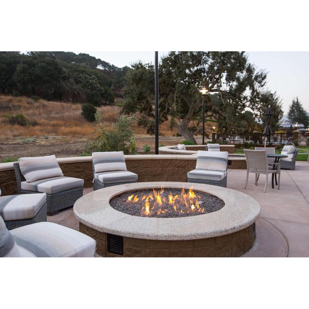 Join us for nightly cozy-time by the outdoor fire pits at the Hampton Inn.