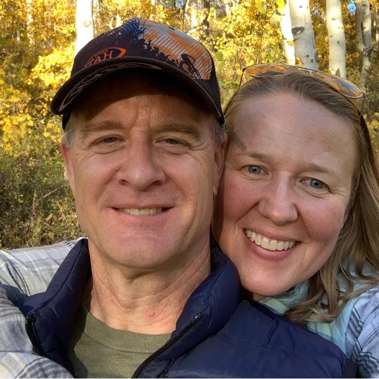 The Wedding Website of Lauri Bradt and Tim Lunde