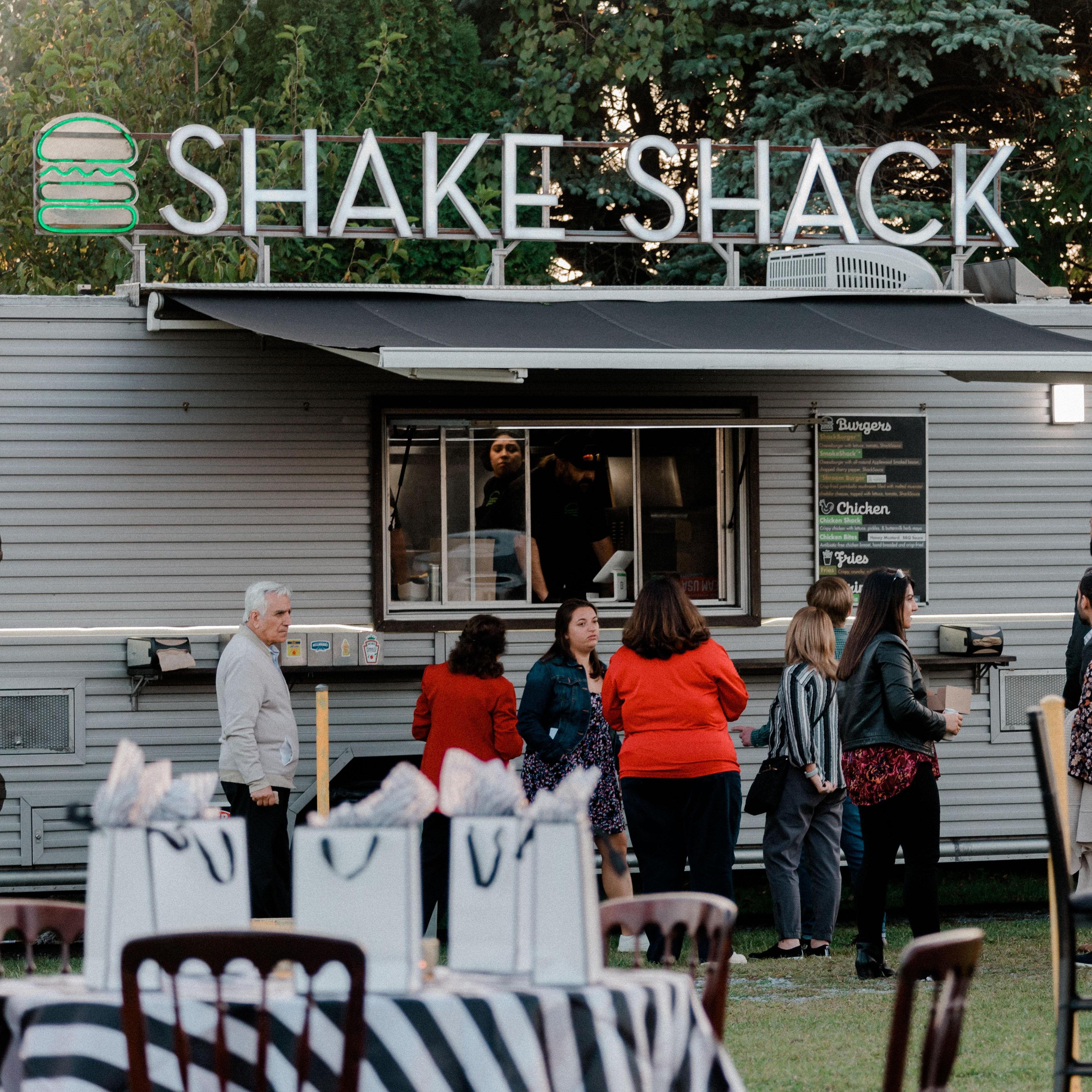 we looooooooove shake shack