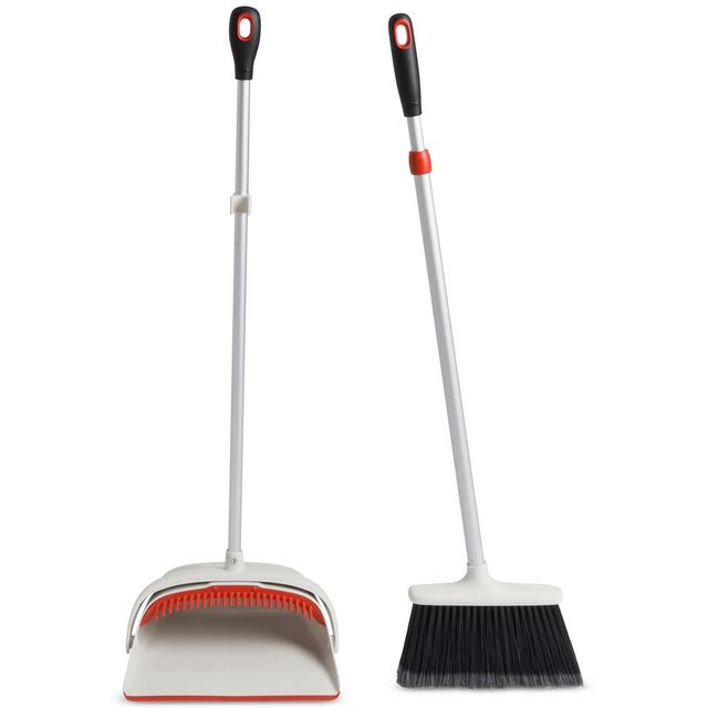 OXO Good Grips Large Sweep Set with Extendable Broom