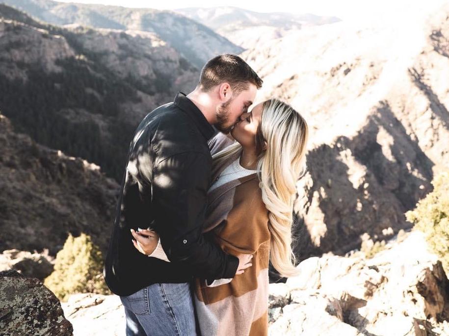 The Wedding Website of McKenzie Worthen and Drake McMillan