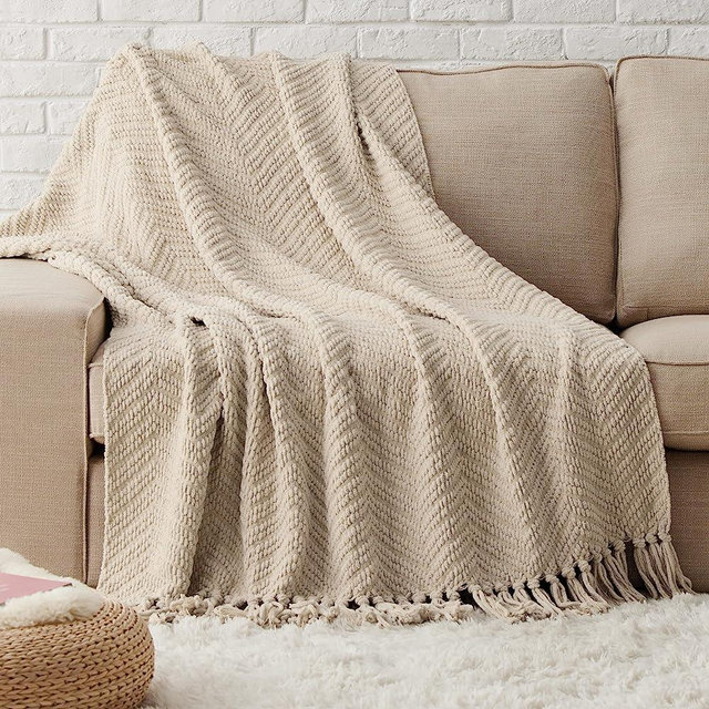 Bedsure Throw Blanket for Couch – Taupe Versatile Knit Woven Chenille Blanket for Chair, Super Soft, Warm & Decorative Blanket with Tassels for Bed, Sofa and Living Room (Taupe, Twin)