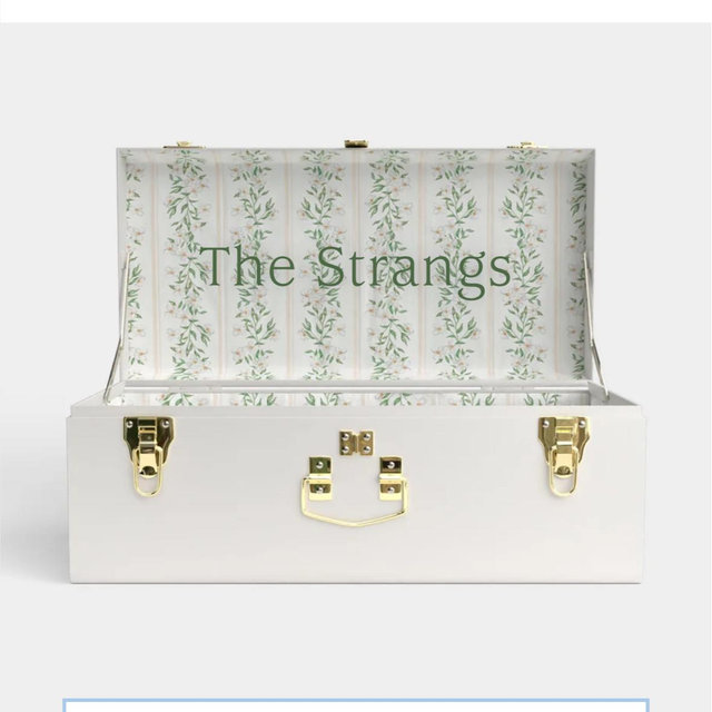 Petite Bridal Trunk