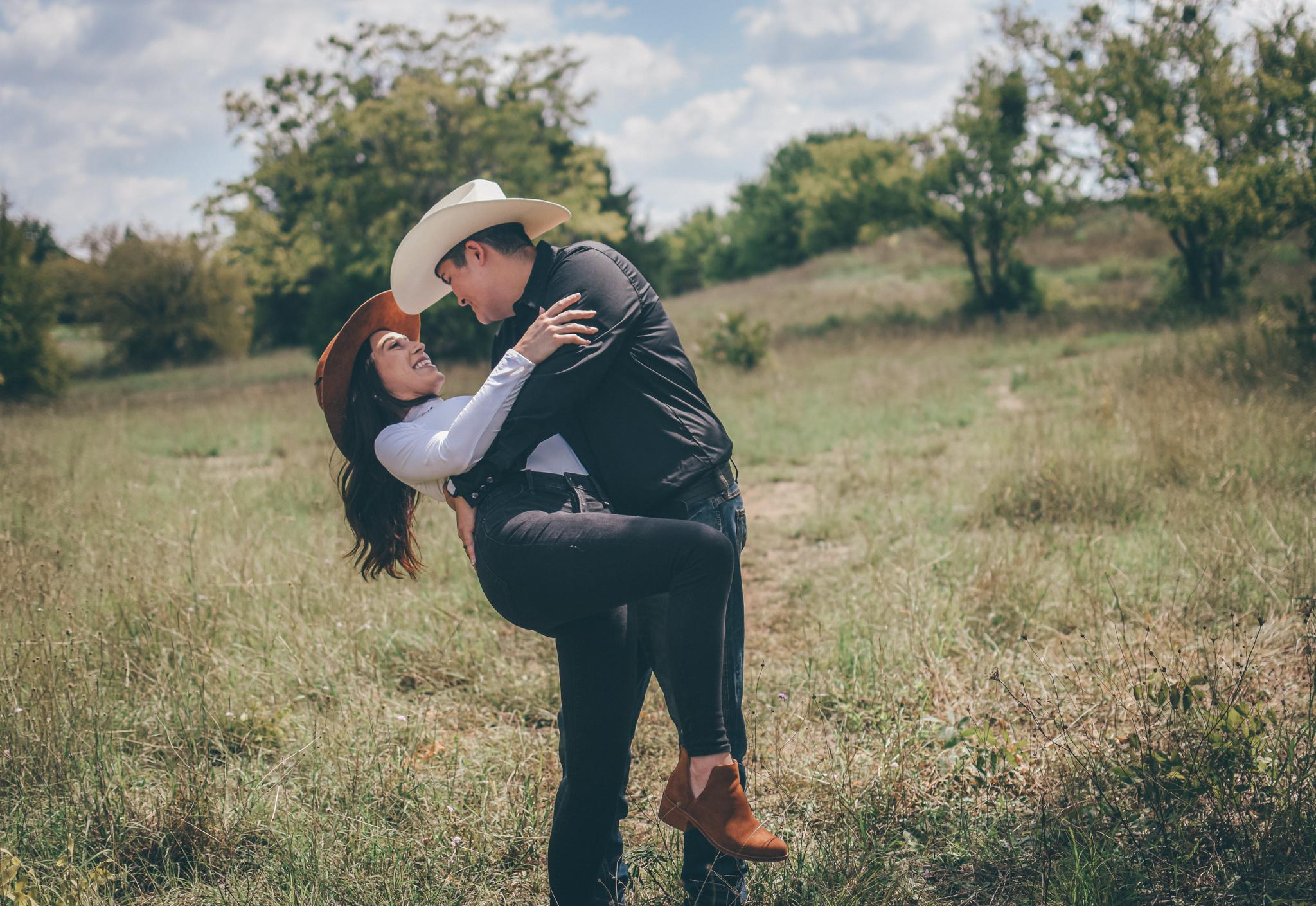 The Wedding Website of Courtney Becht and Lo McLaughlin