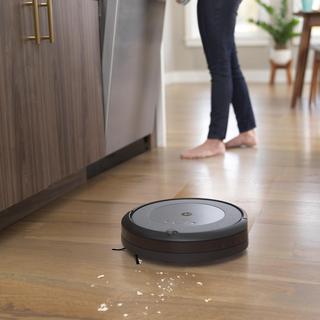 Roomba Combo™ i5 Robot Vacuum & Mop