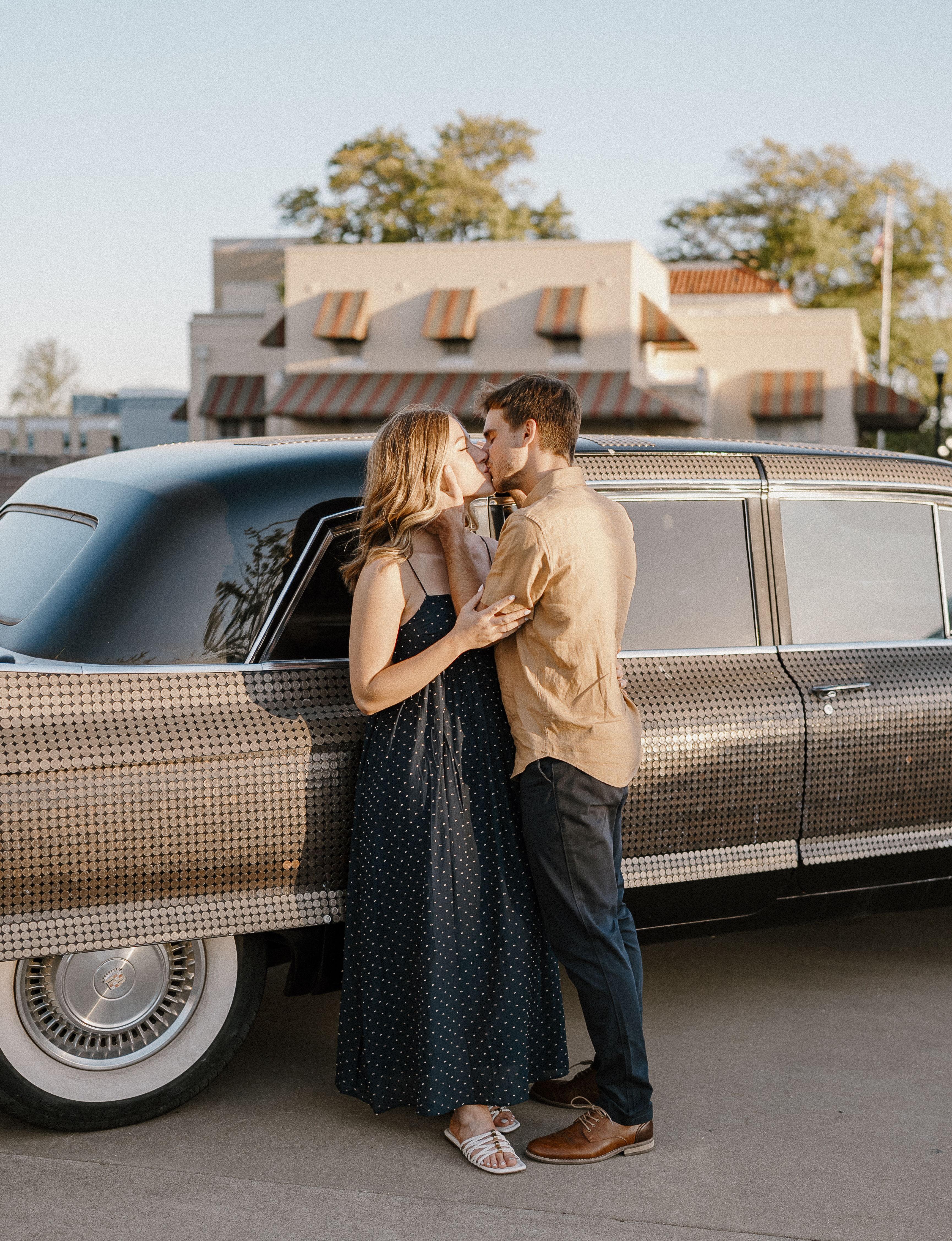The Wedding Website of Marisa Gilbreth and Thomas Graham