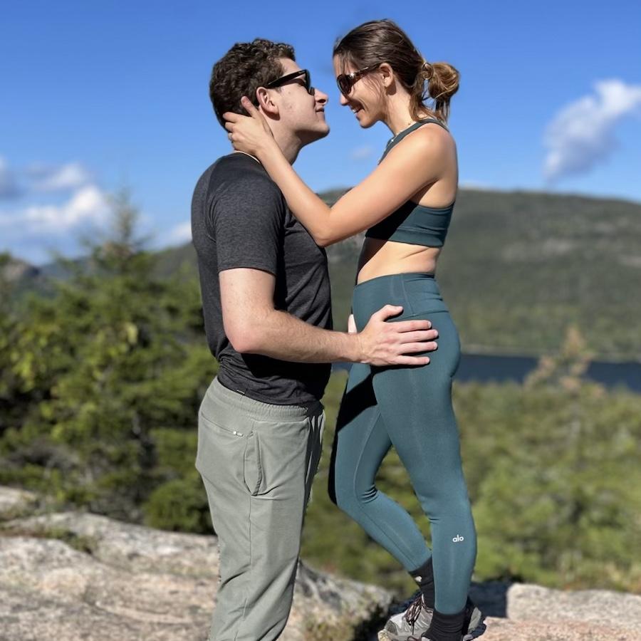 Mid-mountain smooches