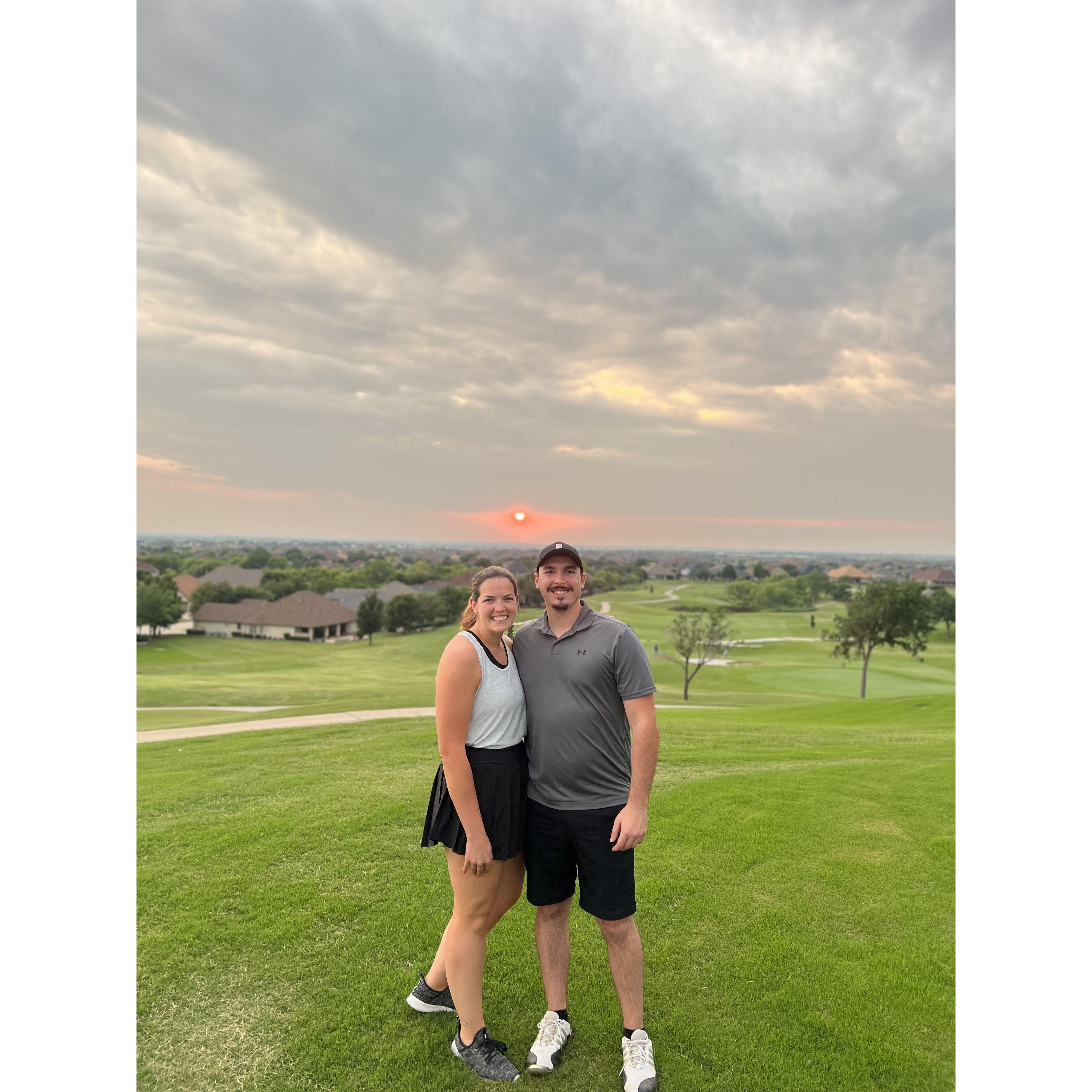 Kati always there to drive the cart, Will pretends to be good at golf!