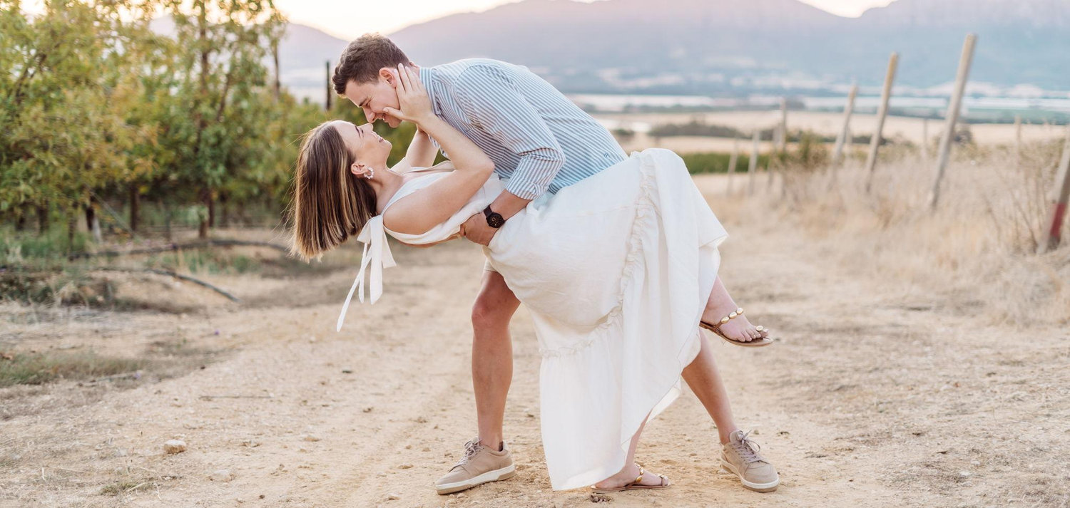 The Wedding Website of Sarah Blakeway and Marc van der Merwe
