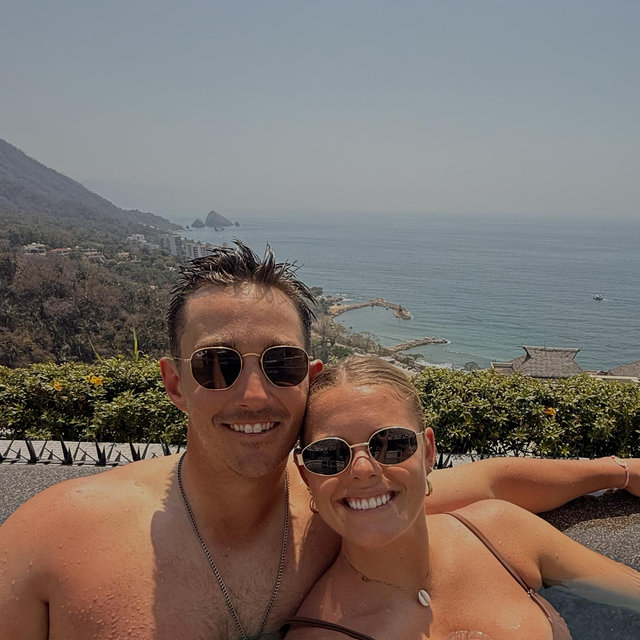 Contribute to our Honeymoon fund! ☀️