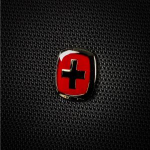 SWISSGEAR 27" Hard Shell Suitcase