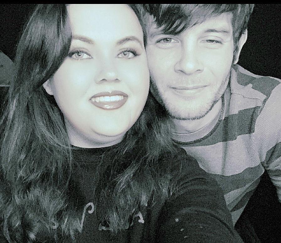 The Wedding Website of Ashleigh Lockhart and Zachary Going