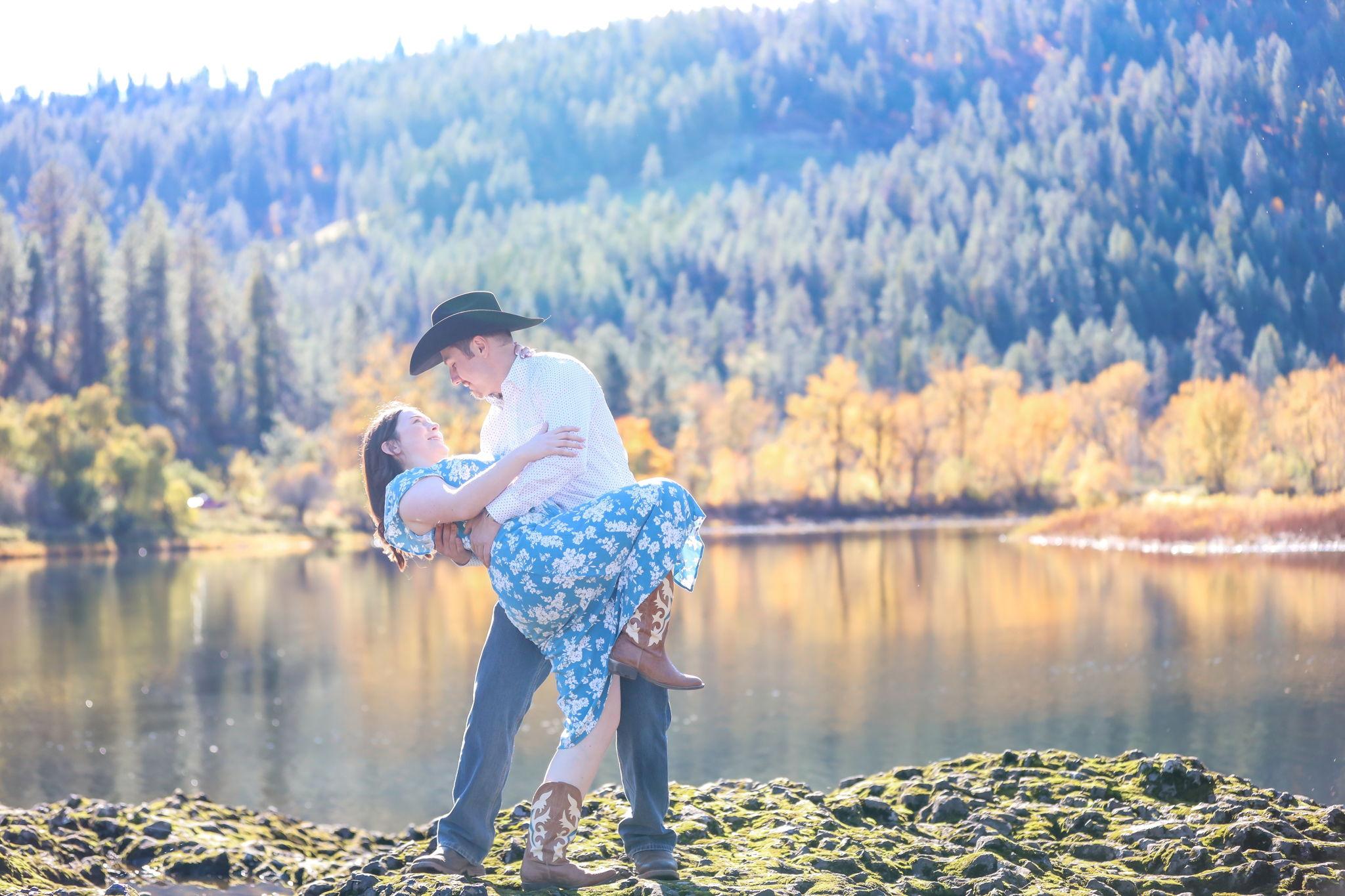 The Wedding Website of Hannah Hale and Payton Wilson